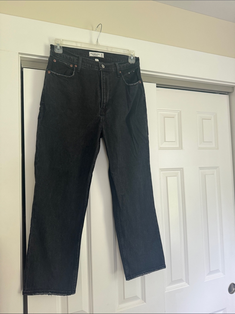 Abercrombie & Fitch women’s black Jeans